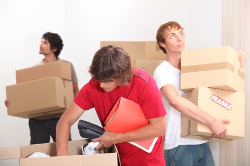 Local moving truck for flat and furniture transport