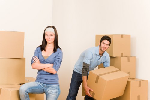 South Tottenham property access and parking considerations for removals