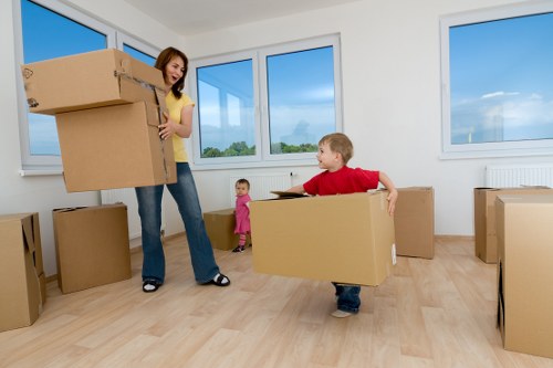Furniture loading support for a house move in South Tottenham