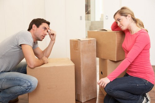 Residential flat move in South Tottenham with narrow access