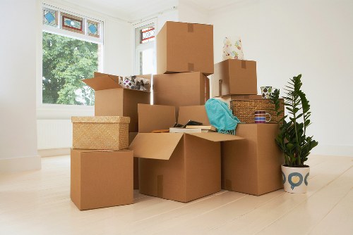 Loading and transport conditions for a moving service